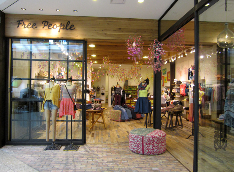 Free People to Open in March - Harbor East