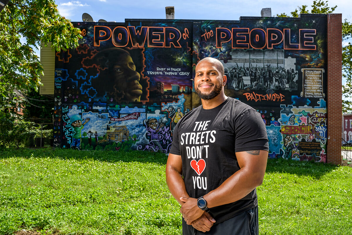 Bodybuilder powers through pandemic to compete in sport's 'Super Bowl'