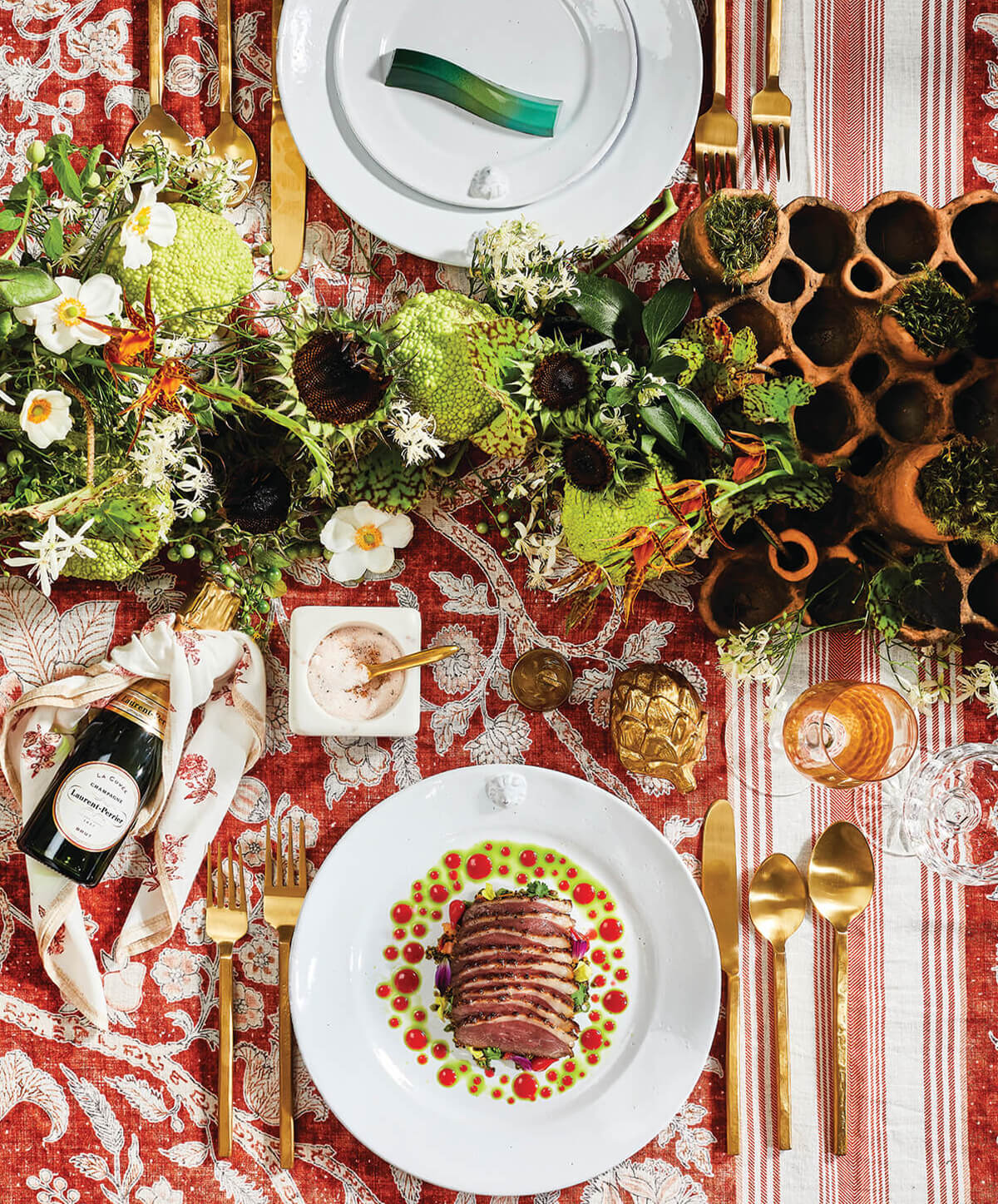 So You Want to Host a Holiday Dinner Party - Tagg Magazine