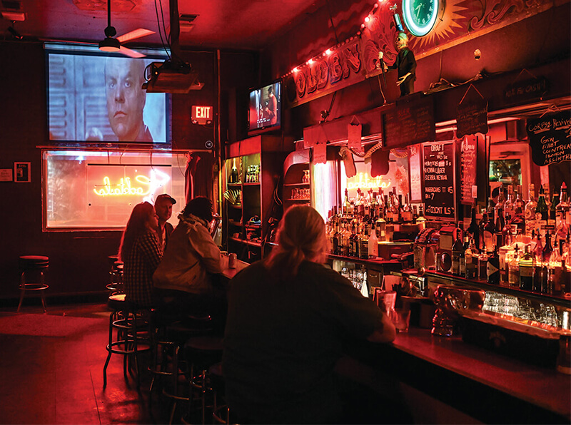Inside high lives of NYC strip-club bartenders: 'trash bags of cash